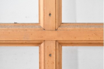 ヴィンテージ建具　未使用長期在庫品建具　昭和後期　明るい木色のフレームのシンプルな扉2枚セット　(R-086554)