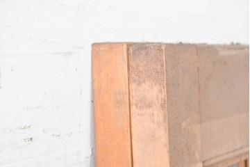 ヴィンテージ建具　未使用長期在庫品建具　昭和後期　明るい木色のフレームのシンプルな扉2枚セット　(R-086554)