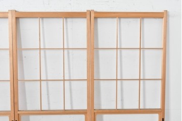ヴィンテージ建具　昭和後期　上品な桟組みが引き立つ幅狭タイプの雪見障子戸4枚セット　(R-086557)