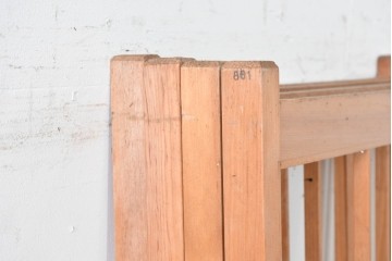 ヴィンテージ建具　昭和後期　上品な桟組みが引き立つ幅狭タイプの雪見障子戸4枚セット　(R-086558)