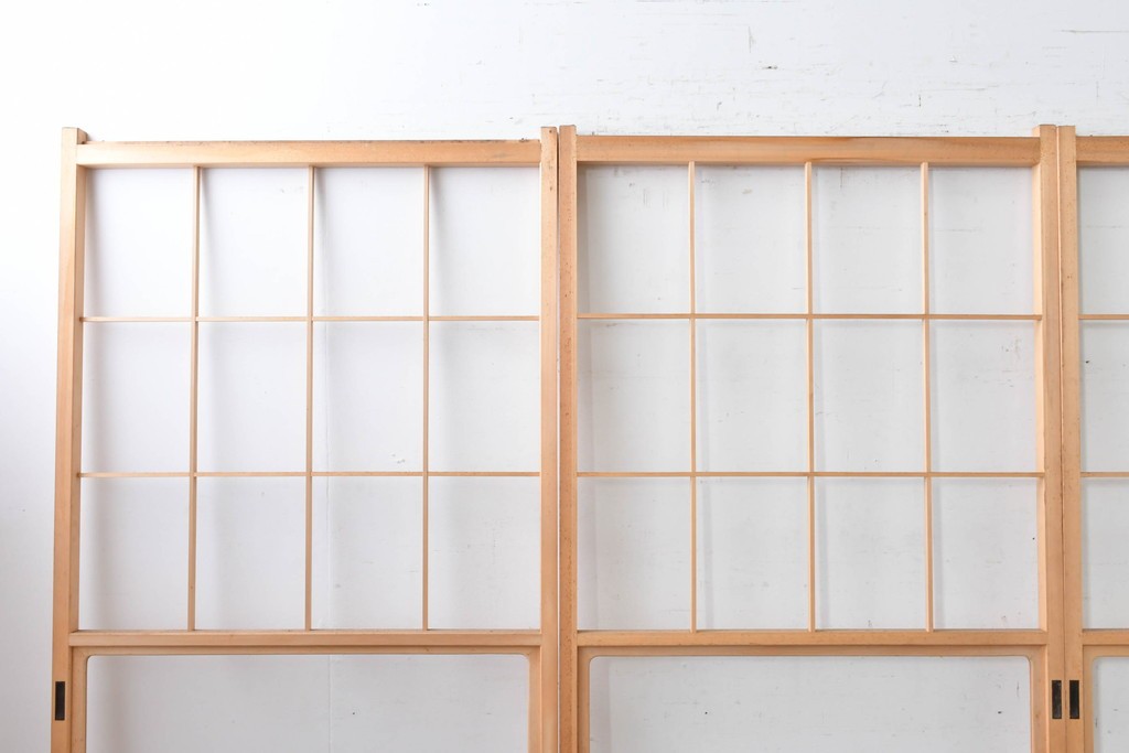 ヴィンテージ建具　昭和後期　上品な桟組みが引き立つ雪見障子戸4枚セット　(R-086560)
