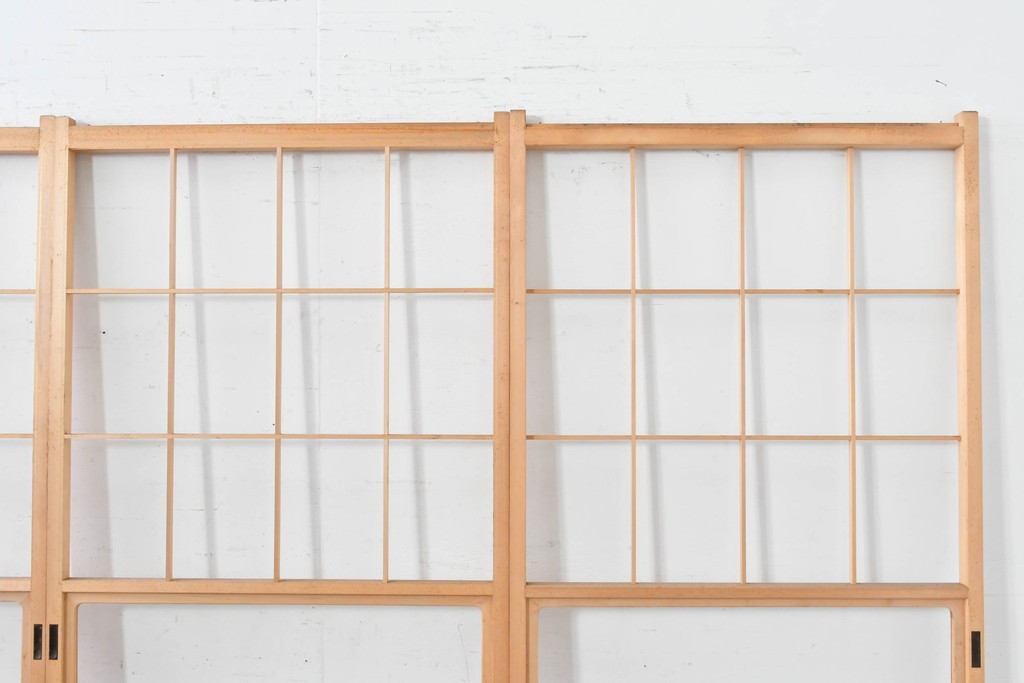 ヴィンテージ建具　昭和後期　上品な桟組みが引き立つ雪見障子戸4枚セット　(R-086560)