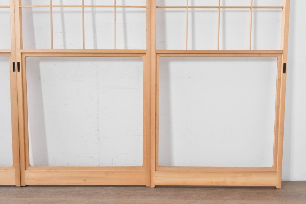 ヴィンテージ建具　昭和後期　上品な桟組みが引き立つ雪見障子戸4枚セット　(R-086560)