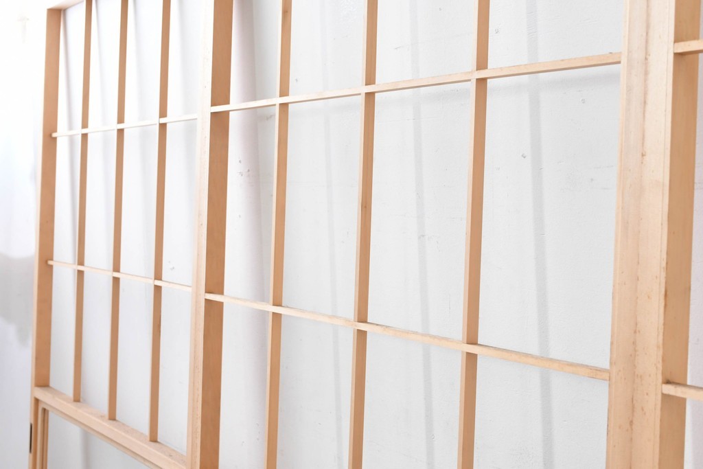 ヴィンテージ建具　昭和後期　上品な桟組みが引き立つ雪見障子戸4枚セット　(R-086560)