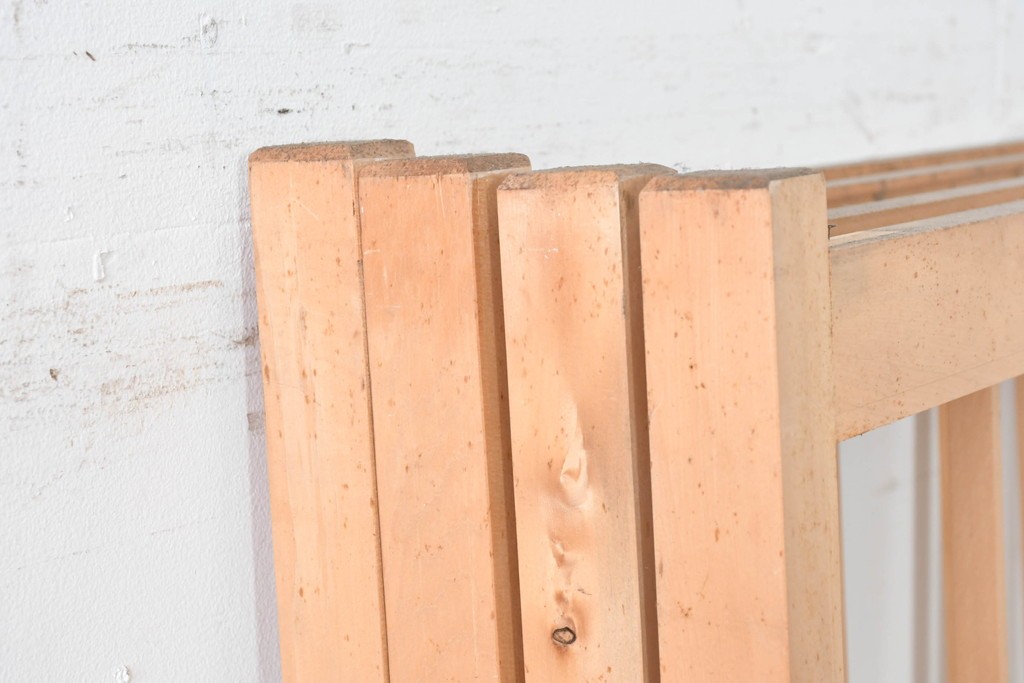 ヴィンテージ建具　昭和後期　上品な桟組みが引き立つ雪見障子戸4枚セット　(R-086560)