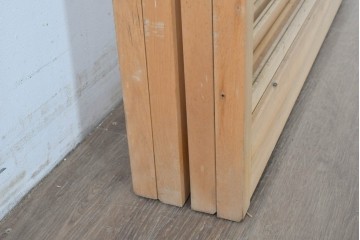 ヴィンテージ建具　昭和後期　上品な桟組みが引き立つ雪見障子戸4枚セット　(R-086560)