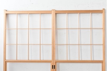ヴィンテージ建具　昭和後期　上品な桟組みが引き立つ雪見障子戸2枚セット　(R-086561)