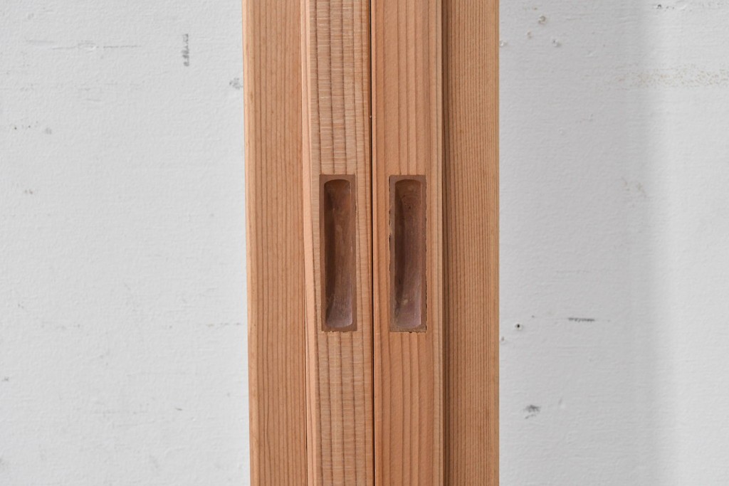 ヴィンテージ建具　昭和後期　上品な桟組みが引き立つ雪見障子戸2枚セット　(R-086563)