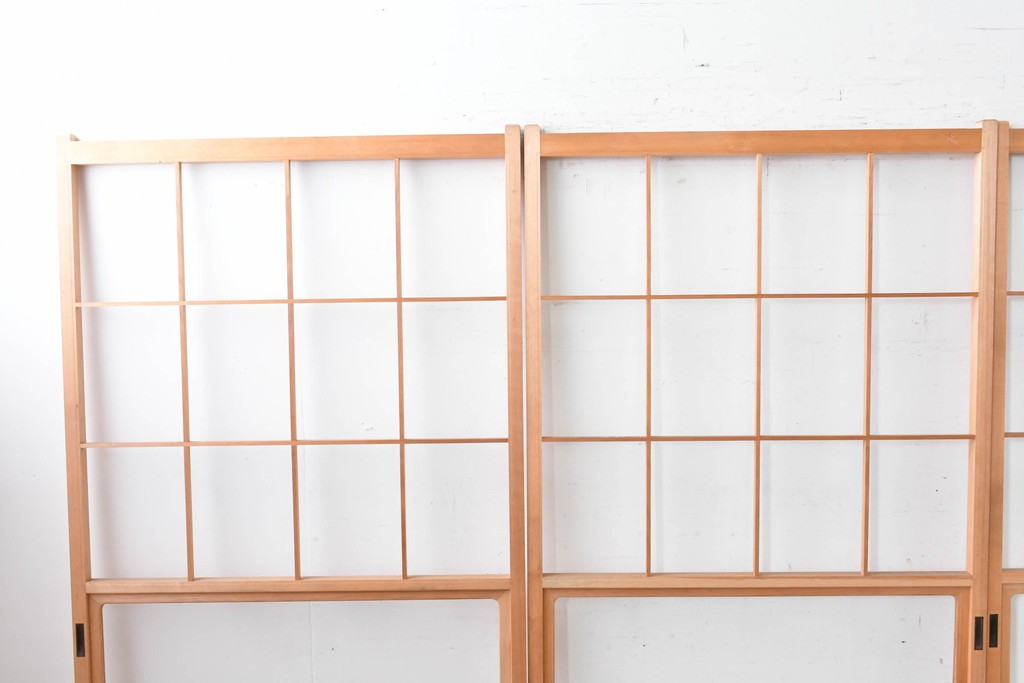 ヴィンテージ建具　昭和後期　上品な桟組みが引き立つ雪見障子戸4枚セット　(R-086564)