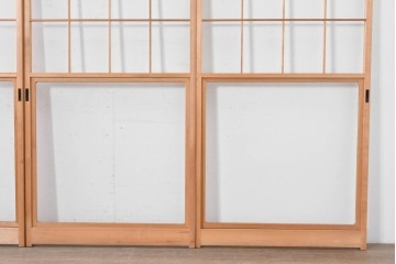 ヴィンテージ建具　昭和後期　上品な桟組みが引き立つ雪見障子戸4枚セット　(R-086564)