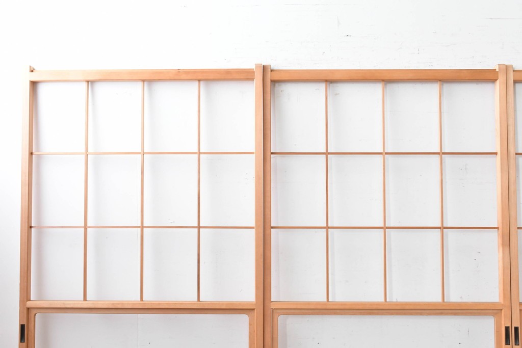 ヴィンテージ建具　昭和後期　上品な桟組みが引き立つ雪見障子戸4枚セット　(R-086564)