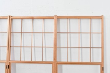 ヴィンテージ建具　昭和後期　上品な桟組みが引き立つ雪見障子戸4枚セット　(R-086564)