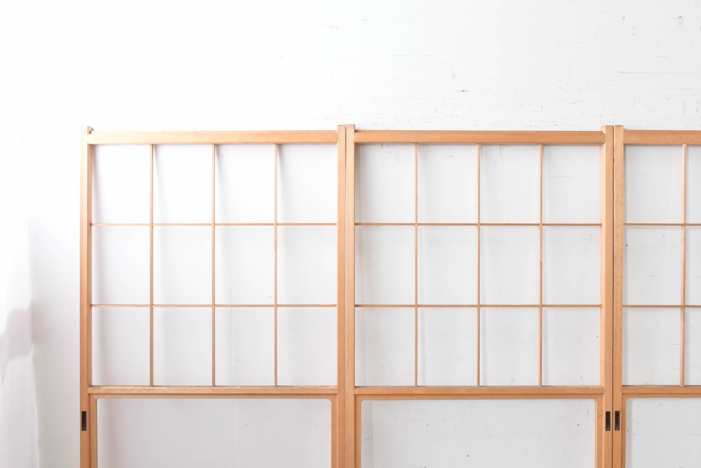 ヴィンテージ建具　昭和後期　上品な桟組みが引き立つ雪見障子戸4枚セット　(R-086565)