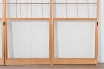 ヴィンテージ建具　昭和後期　上品な桟組みが引き立つ雪見障子戸4枚セット　(R-086565)