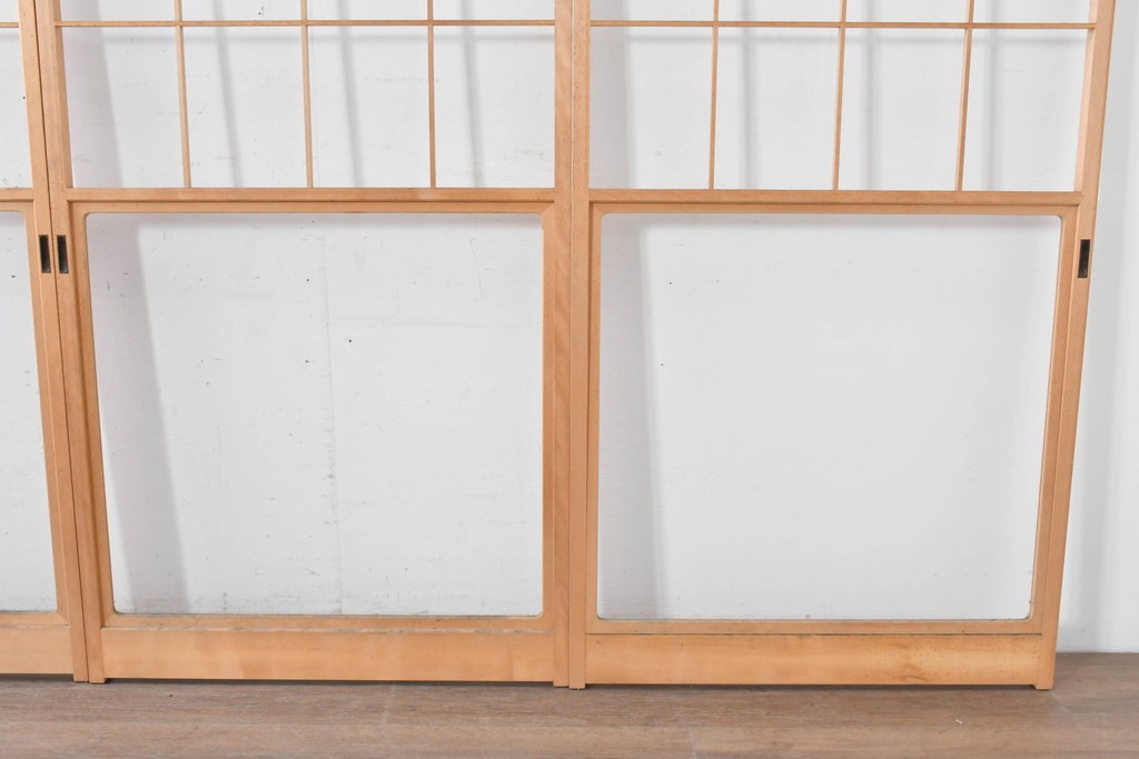 ヴィンテージ建具　昭和後期　上品な桟組みが引き立つ雪見障子戸4枚セット　(R-086565)