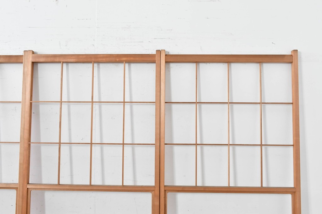 ヴィンテージ建具　昭和後期　上品な桟組みが引き立つ雪見障子戸4枚セット　(R-086566)