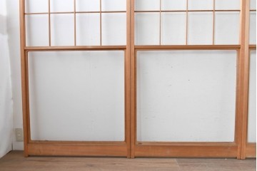 ヴィンテージ建具　昭和後期　上品な桟組みが引き立つ雪見障子戸4枚セット　(R-086567)