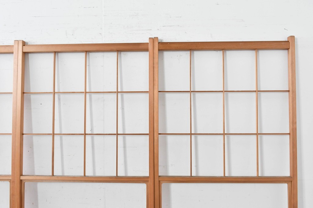 ヴィンテージ建具　昭和後期　上品な桟組みが引き立つ雪見障子戸4枚セット　(R-086567)