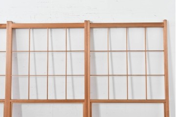 ヴィンテージ建具　昭和後期　上品な桟組みが引き立つ雪見障子戸4枚セット　(R-086568)