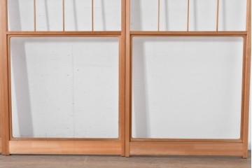 ヴィンテージ建具　昭和後期　上品な桟組みが引き立つ雪見障子戸4枚セット　(R-086568)