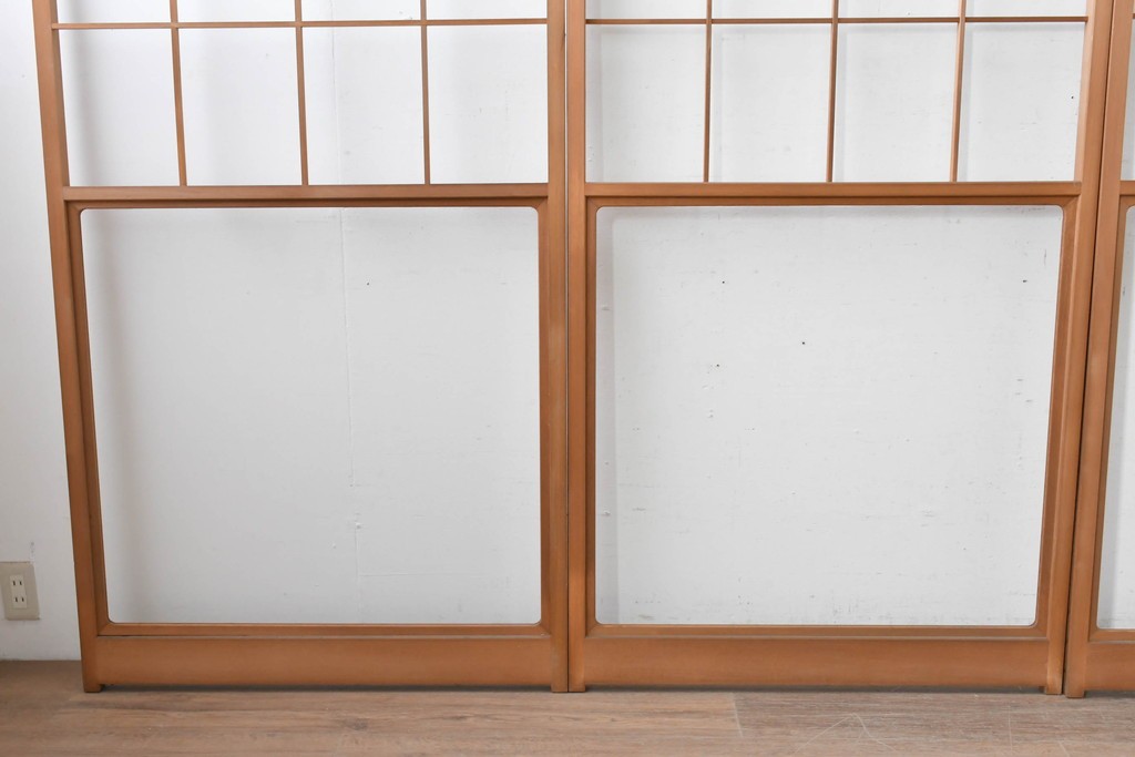 ヴィンテージ建具　昭和後期　上品な桟組みが引き立つ雪見障子戸4枚セット　(R-086569)