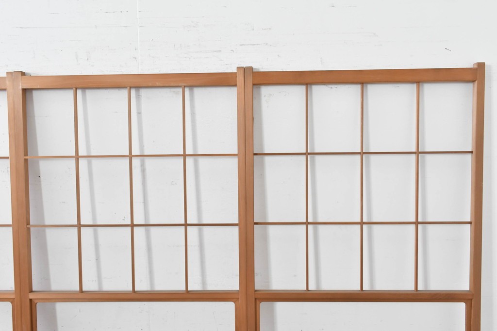 ヴィンテージ建具　昭和後期　上品な桟組みが引き立つ雪見障子戸4枚セット　(R-086569)