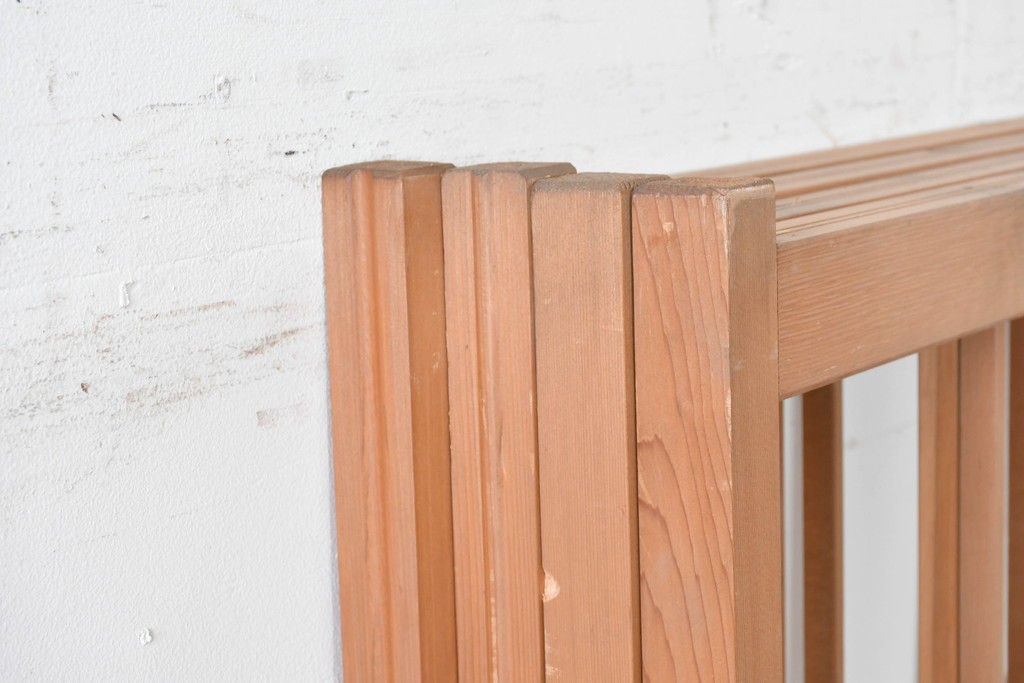 ヴィンテージ建具　昭和後期　上品な桟組みが引き立つ雪見障子戸4枚セット　(R-086569)