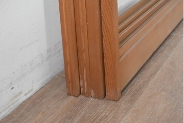 ヴィンテージ建具　昭和後期　上品な桟組みが引き立つ雪見障子戸4枚セット　(R-086569)