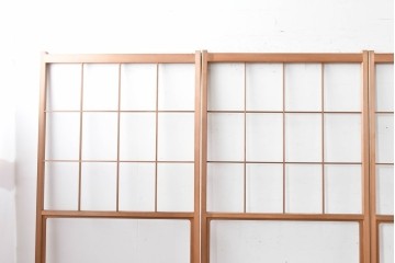 ヴィンテージ建具　昭和後期　上品な桟組みが引き立つ雪見障子戸4枚セット　(R-086570)