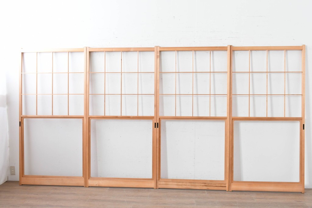 ヴィンテージ建具　昭和後期　上品な桟組みが引き立つ雪見障子戸4枚セット　(R-086571)