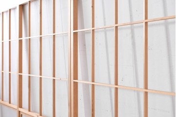 ヴィンテージ建具　昭和後期　上品な桟組みが引き立つ雪見障子戸4枚セット　(R-086571)