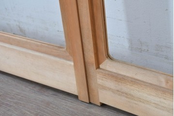 ヴィンテージ建具　昭和後期　上品な桟組みが引き立つ雪見障子戸4枚セット　(R-086571)