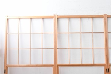 ヴィンテージ建具　昭和後期　上品な桟組みが引き立つ雪見障子戸4枚セット　(R-086571)
