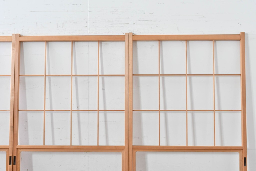 ヴィンテージ建具　昭和後期　上品な桟組みが引き立つ雪見障子戸4枚セット　(R-086571)
