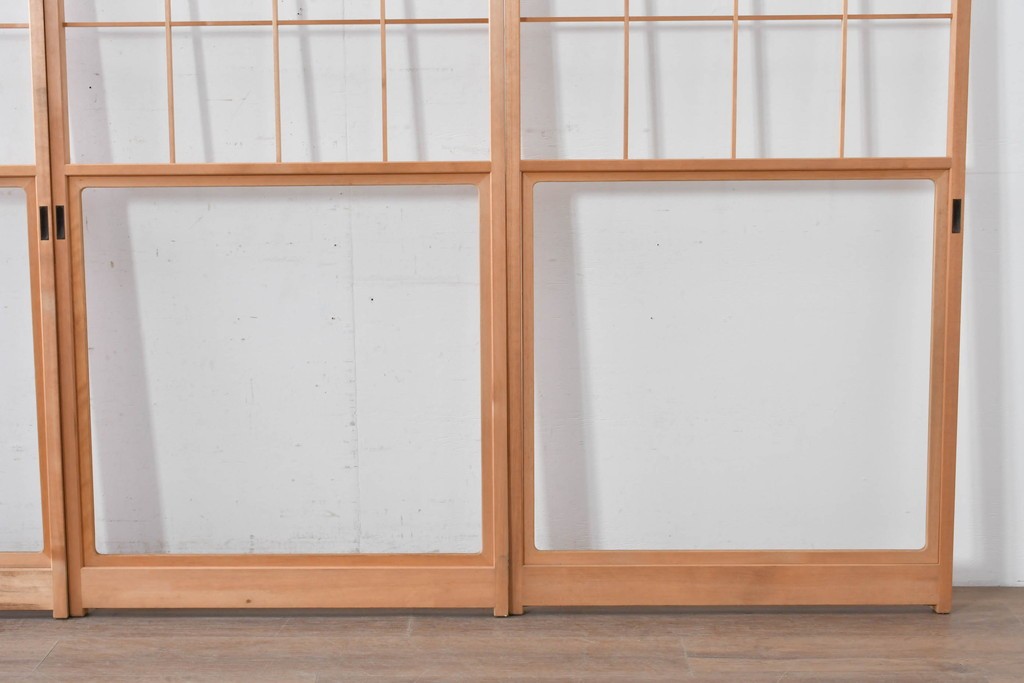 ヴィンテージ建具　昭和後期　上品な桟組みが引き立つ雪見障子戸4枚セット　(R-086571)
