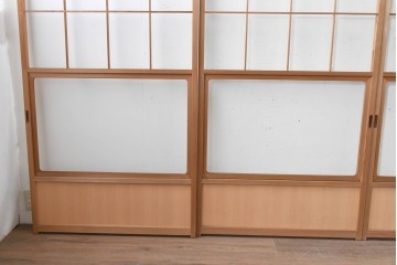 ヴィンテージ建具　昭和後期　秋田杉　温かみのある木味が魅力の雪見障子戸4枚セット　(R-086572)