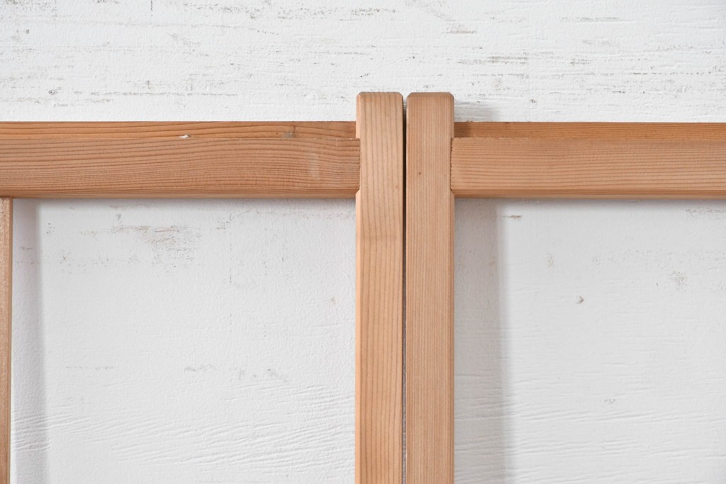 ヴィンテージ建具　昭和後期　秋田杉　温かみのある木味が魅力の雪見障子戸4枚セット　(R-086572)