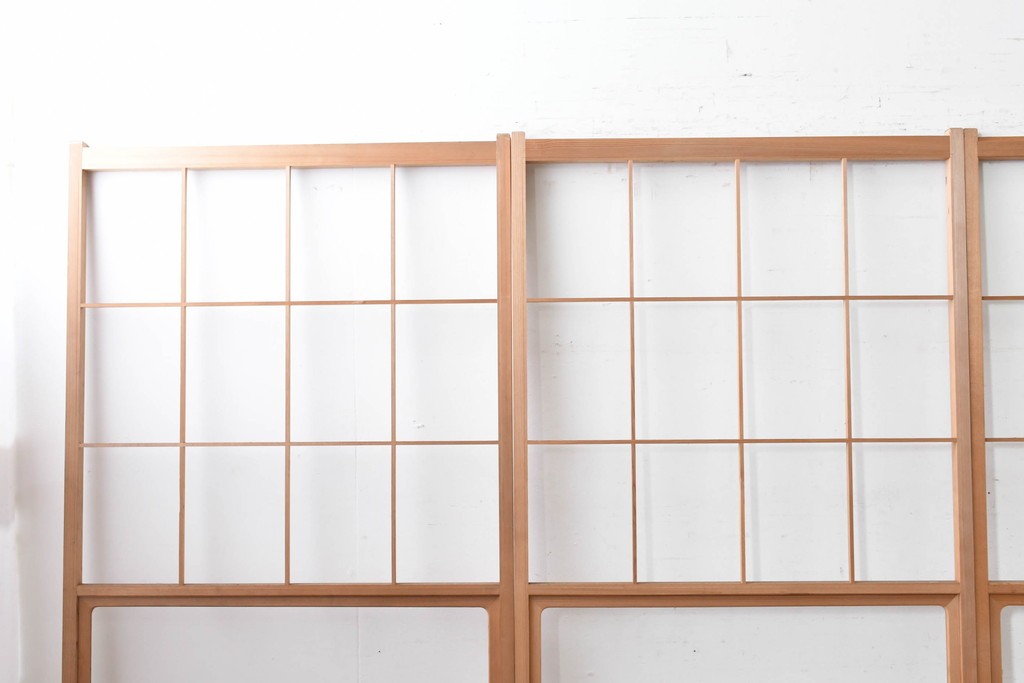 ヴィンテージ建具　昭和後期　秋田杉　温かみのある木味が魅力の雪見障子戸4枚セット　(R-086572)
