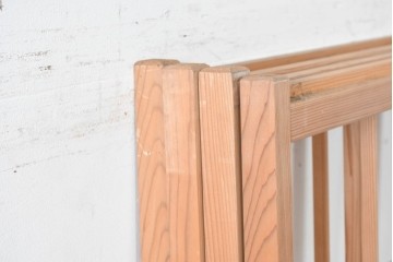 ヴィンテージ建具　昭和後期　秋田杉　温かみのある木味が魅力の雪見障子戸4枚セット　(R-086572)