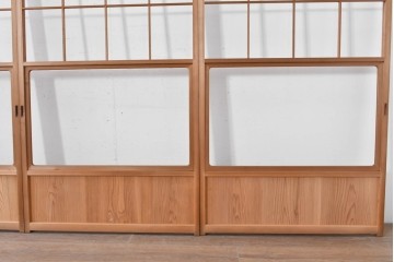 ヴィンテージ建具　昭和後期　秋田杉　温かみのある木味が魅力の雪見障子戸4枚セット　(R-086573)