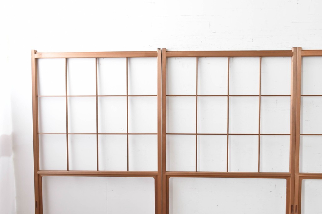 ヴィンテージ建具　昭和後期　秋田杉　温かみのある木味が魅力の雪見障子戸4枚セット　(R-086573)