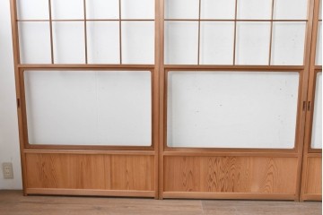 ヴィンテージ建具　昭和後期　秋田杉　温かみのある木味が魅力の雪見障子戸4枚セット　(R-086574)