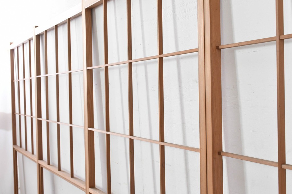 ヴィンテージ建具　昭和後期　秋田杉　温かみのある木味が魅力の雪見障子戸4枚セット　(R-086574)