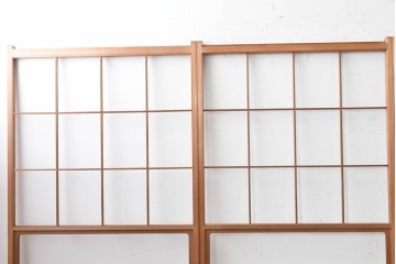 ヴィンテージ建具　昭和後期　秋田杉　温かみのある木味が魅力の雪見障子戸4枚セット　(R-086574)