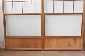 ヴィンテージ建具　昭和後期　秋田杉　温かみのある木味が魅力の雪見障子戸4枚セット　(R-086574)