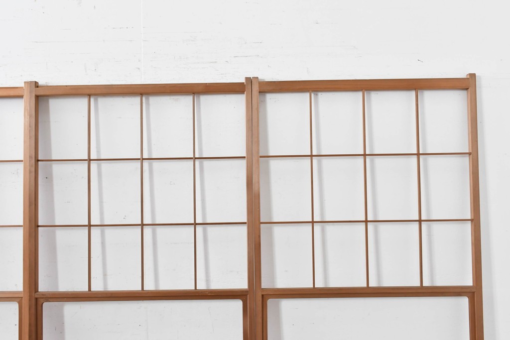 ヴィンテージ建具　昭和後期　秋田杉　温かみのある木味が魅力の雪見障子戸4枚セット　(R-086574)