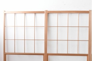 ヴィンテージ建具　昭和後期　秋田杉　温かみのある木味が魅力の雪見障子戸4枚セット　(R-086575)
