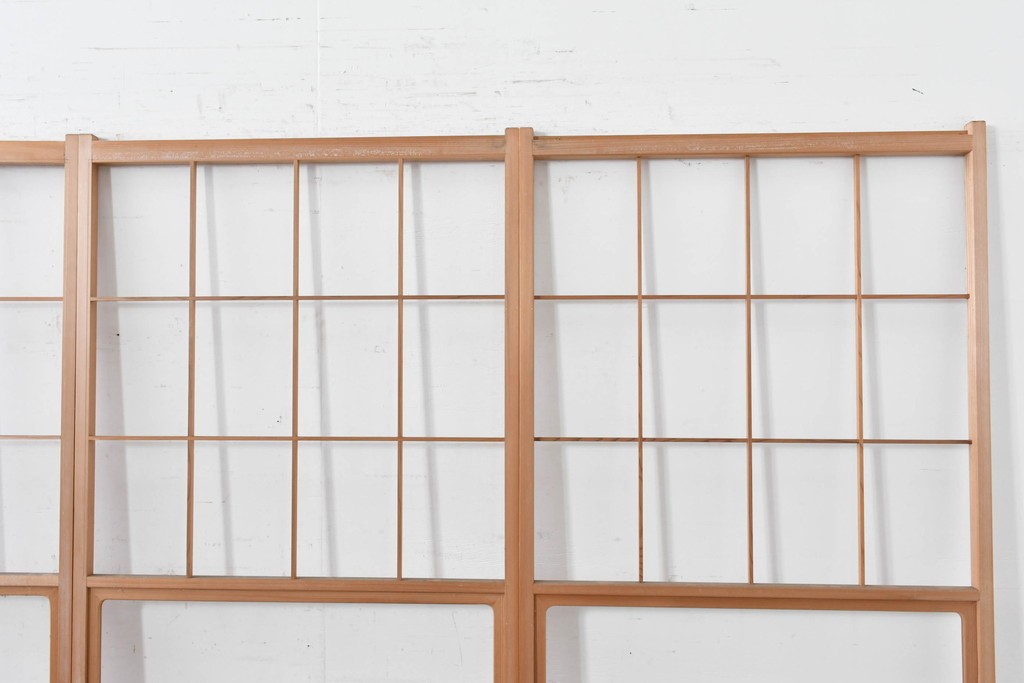 ヴィンテージ建具　昭和後期　秋田杉　温かみのある木味が魅力の雪見障子戸4枚セット　(R-086575)
