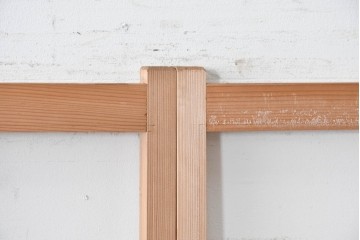 ヴィンテージ建具　昭和後期　秋田杉　温かみのある木味が魅力の雪見障子戸4枚セット　(R-086575)