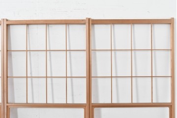 ヴィンテージ建具　昭和後期　秋田杉　温かみのある木味が魅力の雪見障子戸4枚セット　(R-086575)